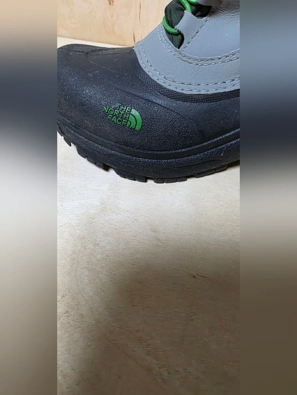 The North Face Kids' Alpenglow Winter Boots